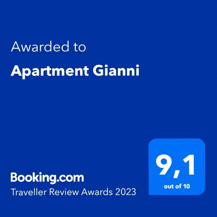 Apartment Gianni Nečujam Екстериор снимка